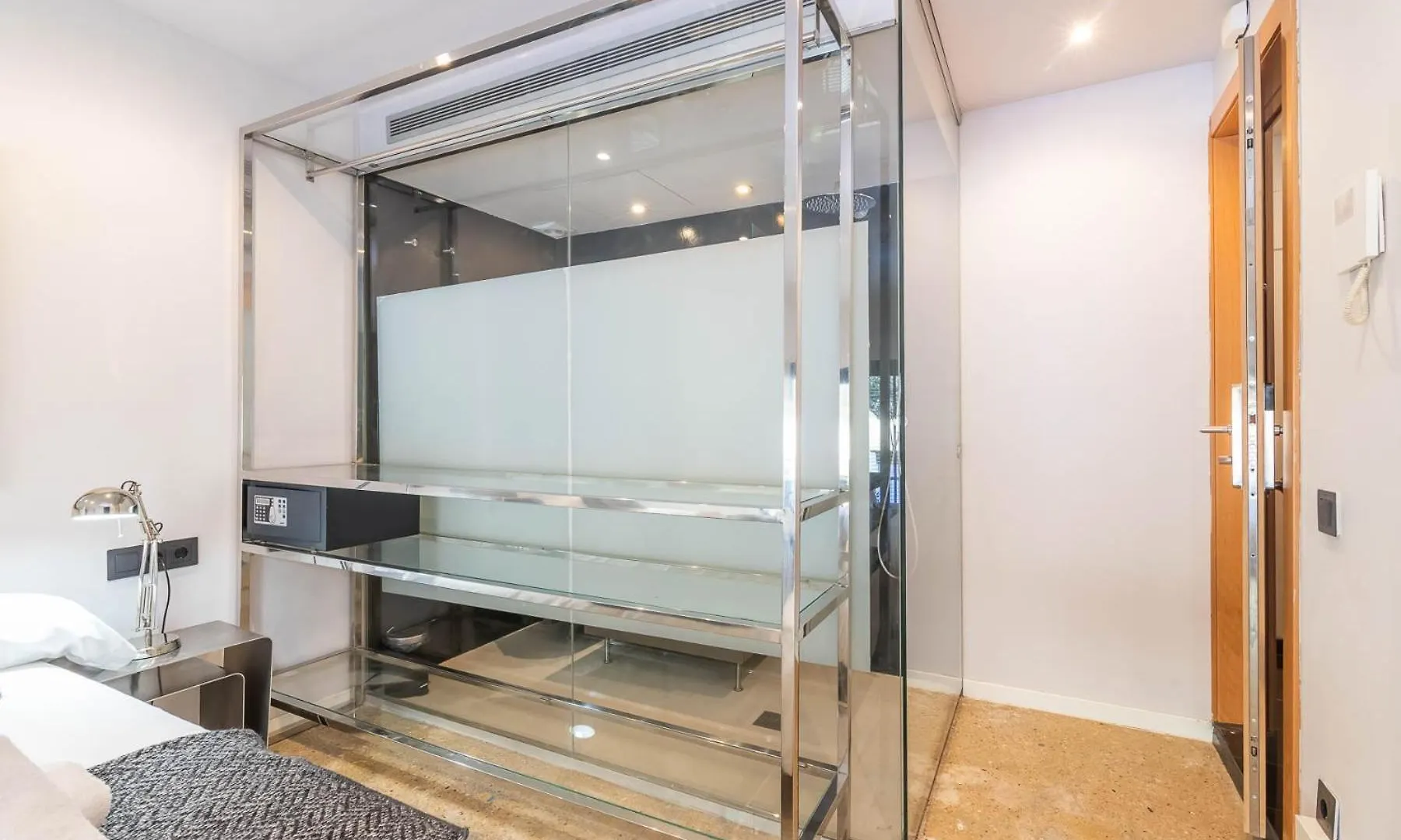 My Space Barcelona Brand New Apartments In City Center 0*,