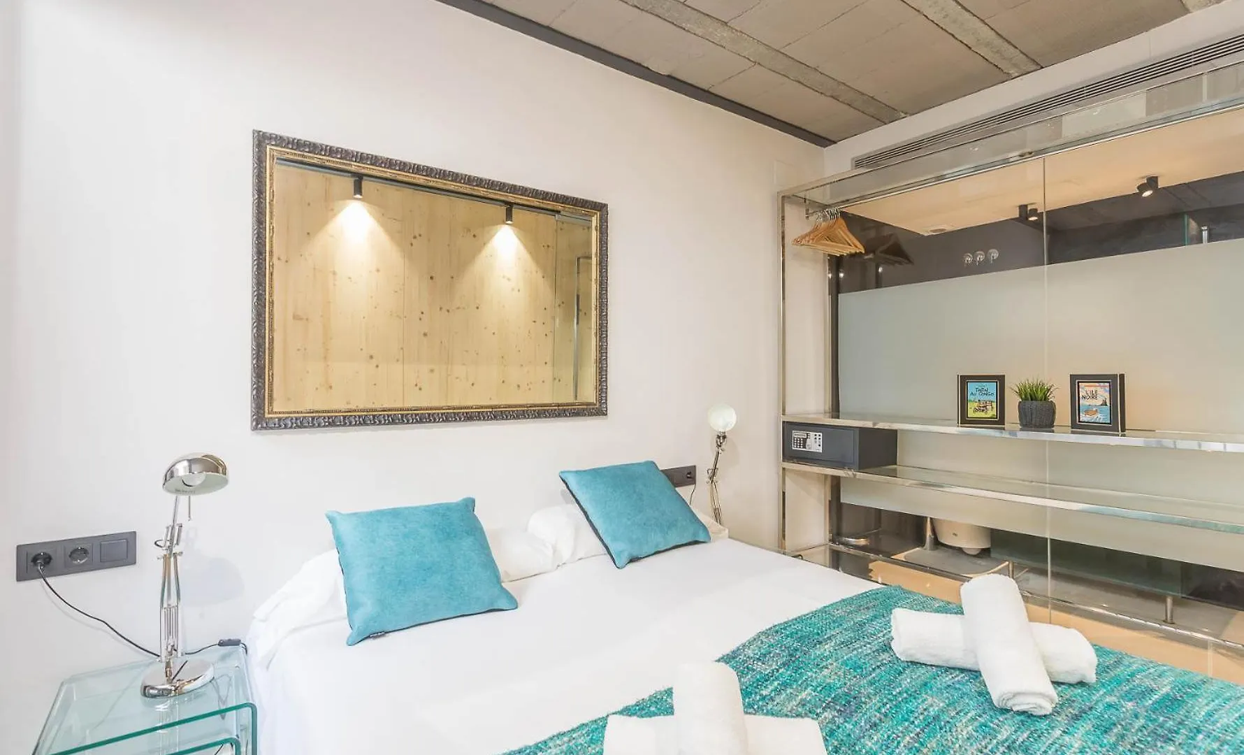 My Space Barcelona Brand New Apartments In City Center 0*,  Spanyolország