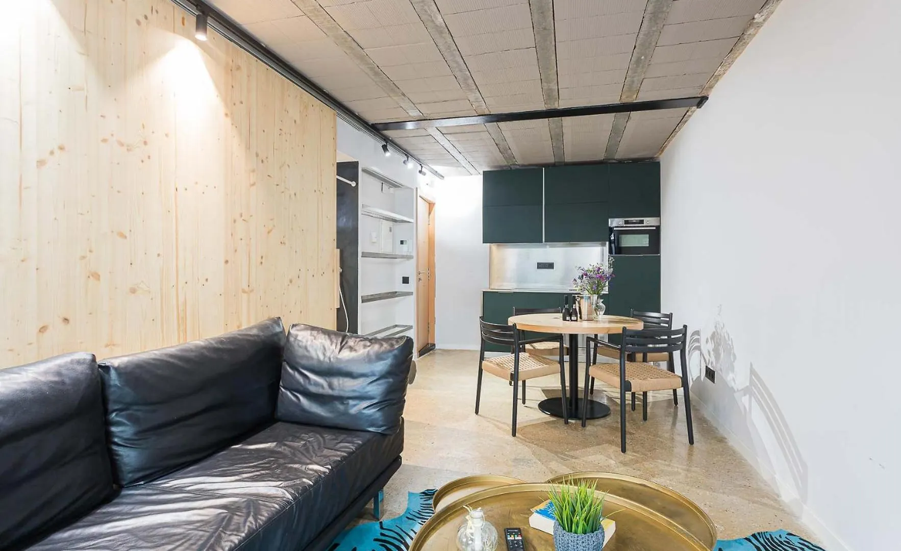 My Space Barcelona Brand New Apartments In City Center 0*,  Spanyolország